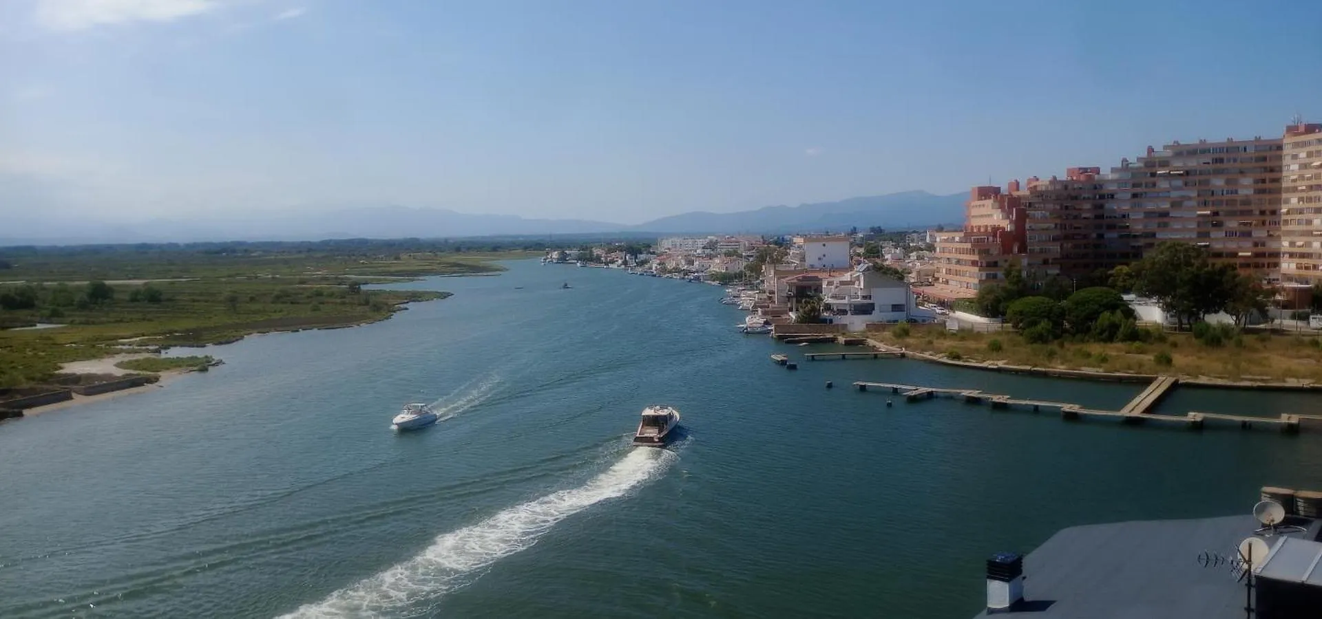 Apartamento Roses Para 4 Personas Maximo Vistas Mar Y Canal Spagna